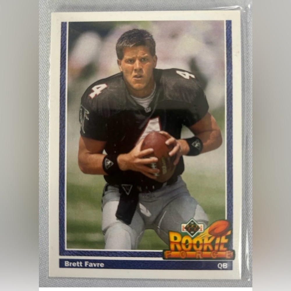 1991 Upper Deck Brett Farve Rookie Card #647.